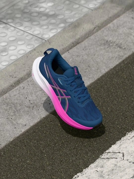 Zdjęcie produktu Obuwie do biegania treningowe Asics niebieski