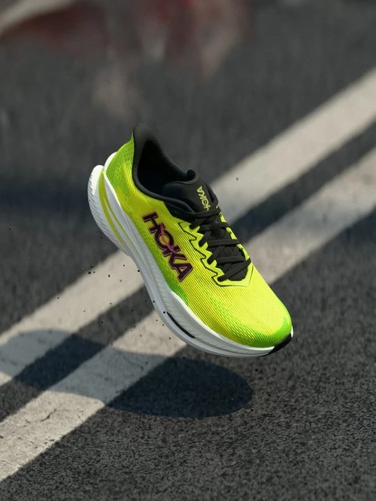 Zdjęcie produktu Obuwie do biegania treningowe Hoka żółty neon