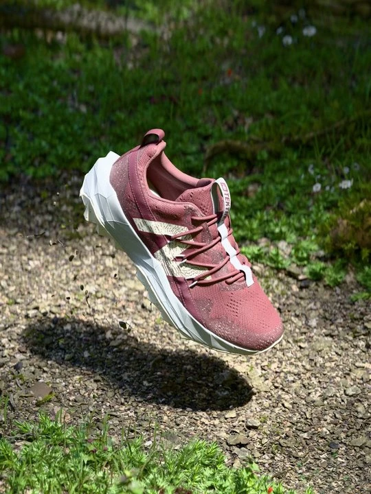 Zdjęcie produktu Obuwie do biegania treningowe New Balance bordowy
