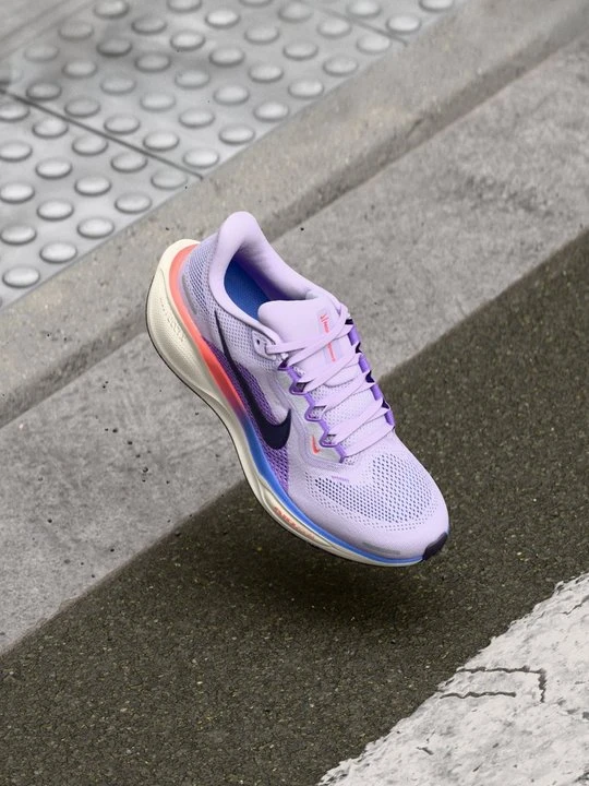 Zdjęcie produktu Obuwie do biegania treningowe Nike fioletowy