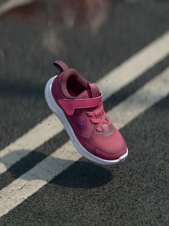 Zdjęcie produktu Obuwie do biegania treningowe Nike różowy