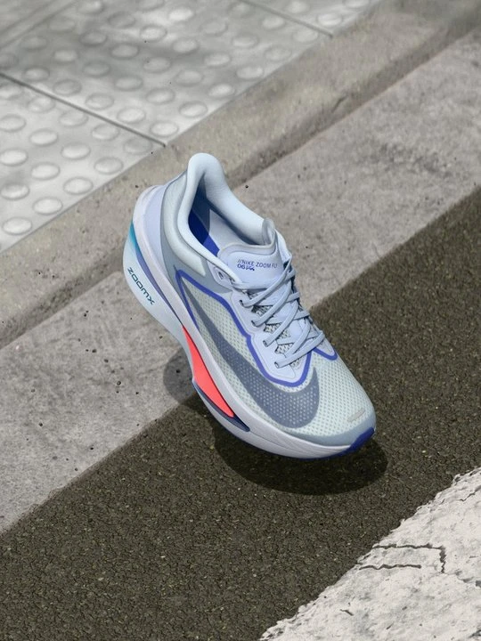 Zdjęcie produktu Obuwie do biegania treningowe Nike jasnoniebieski