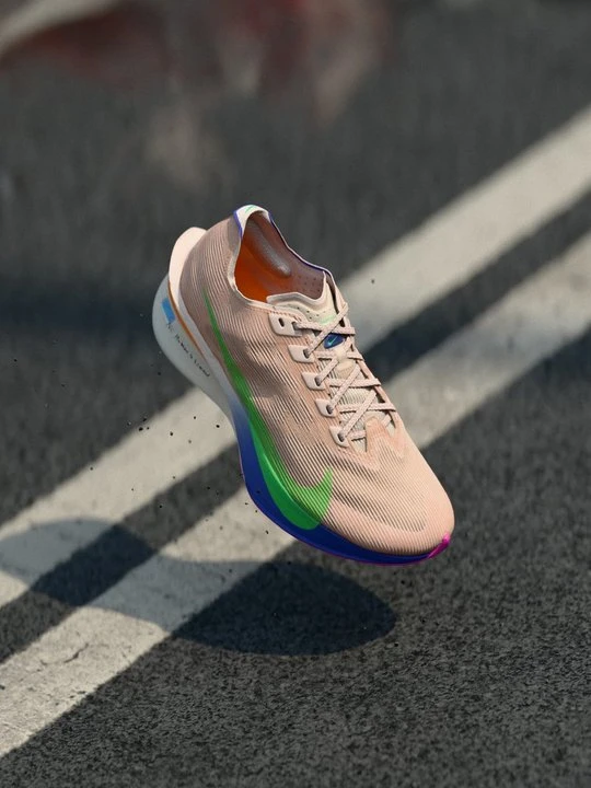 Zdjęcie produktu Obuwie do biegania treningowe Nike taupe