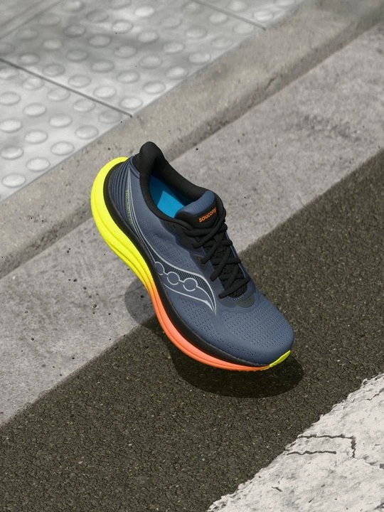 Zdjęcie produktu Obuwie do biegania treningowe Saucony szary