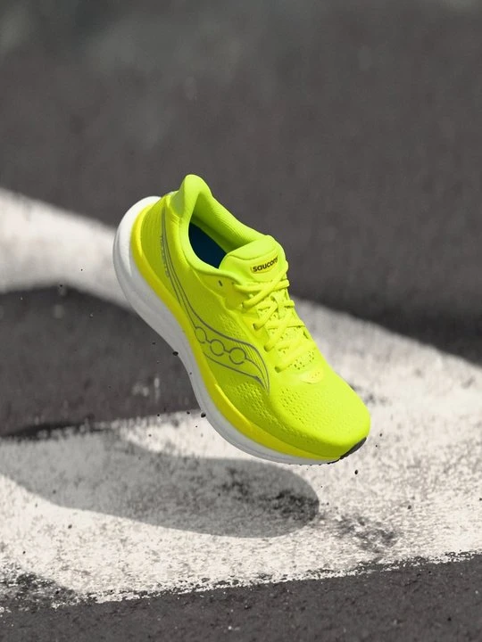 Zdjęcie produktu Obuwie do biegania treningowe Saucony żółty neon