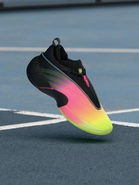 Zdjęcie produktu Obuwie do koszykówki Adidas czarny