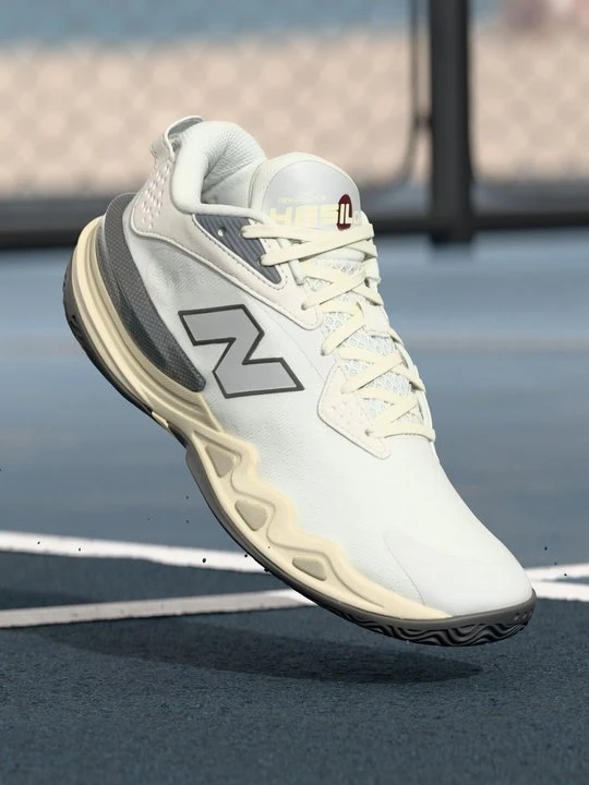 Zdjęcie produktu Obuwie do koszykówki New Balance szary