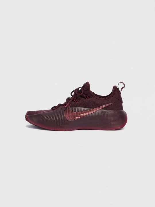 Zdjęcie produktu Obuwie do koszykówki Nike ciemnoczerwony