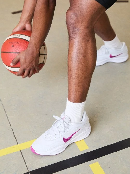 Zdjęcie produktu Obuwie do koszykówki Nike szary