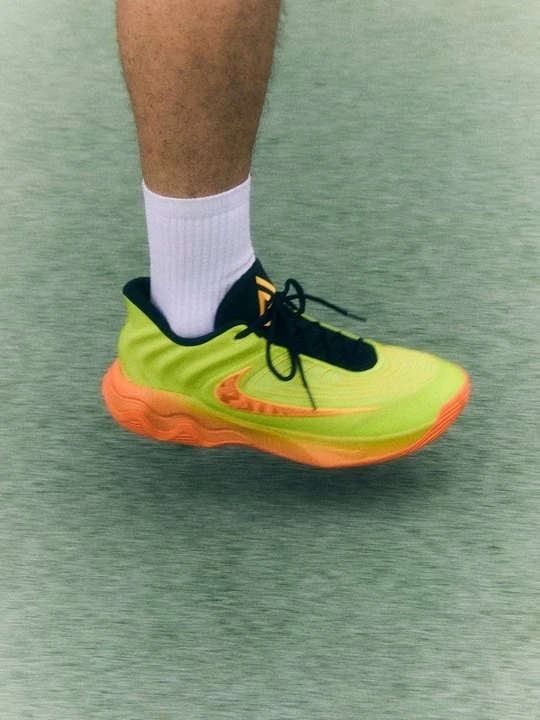 Zdjęcie produktu Obuwie do koszykówki Nike zielony neon