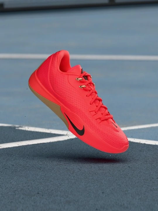 Zdjęcie produktu Obuwie do koszykówki Nike czerwony