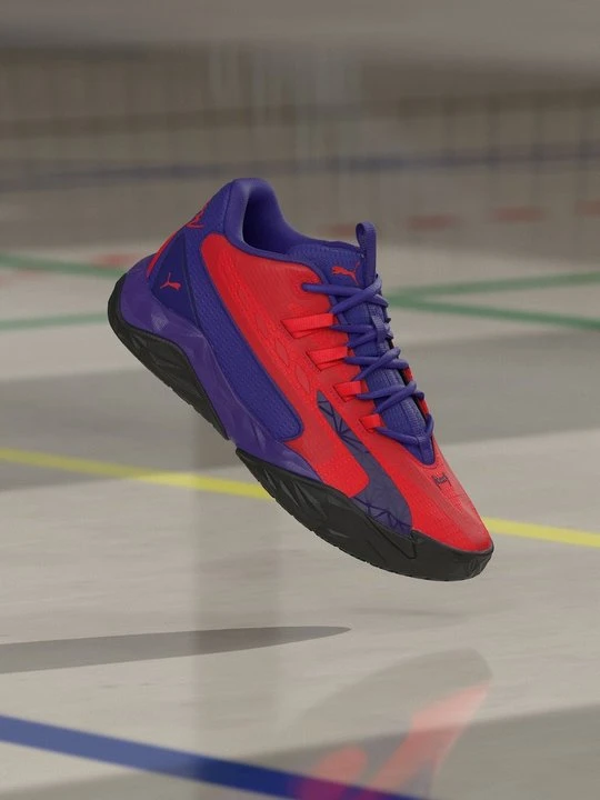Zdjęcie produktu Obuwie do koszykówki Puma czerwony