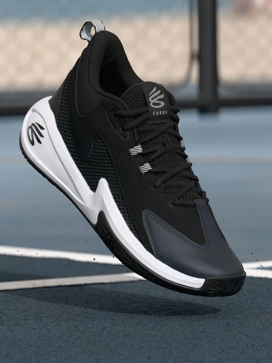 Zdjęcie produktu Obuwie do koszykówki Under Armour czarny
