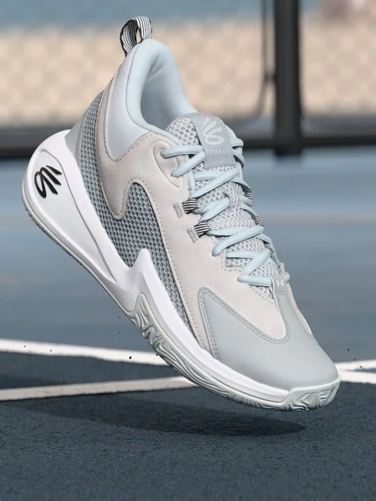 Zdjęcie produktu Obuwie do koszykówki Under Armour szary