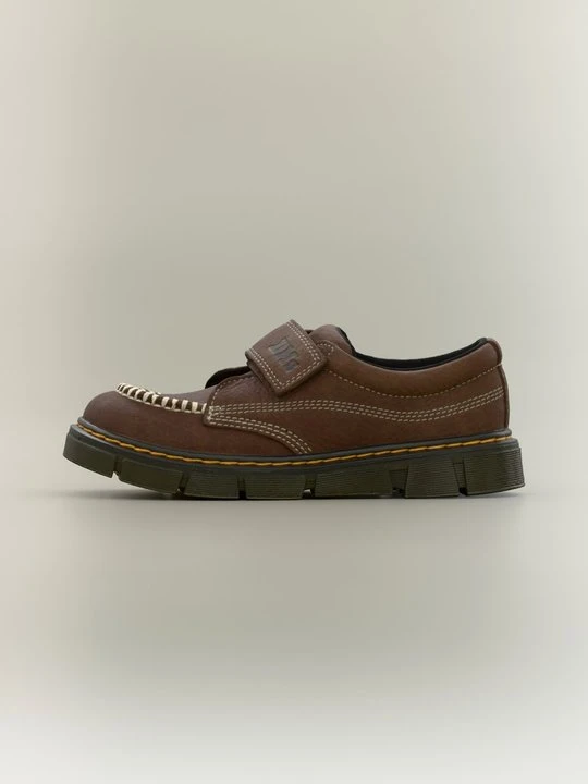 Zdjęcie produktu Obuwie na rzepy Dr. Martens ciemnobrązowy