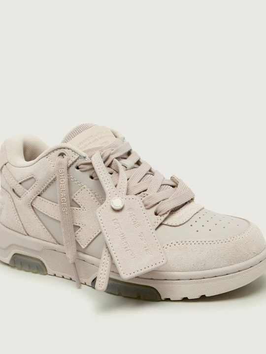 Zdjęcie produktu OFF-WHITE Sneakersy OUT OF OFFICE | zamsz Off White beżowy