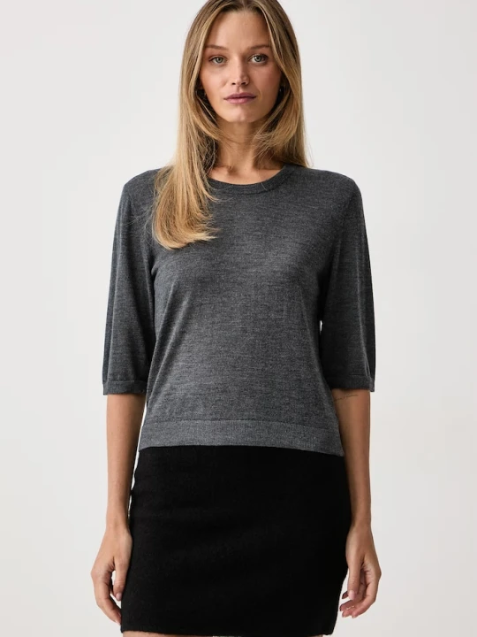 Zdjęcie produktu Officine Generale T-shirt damski z wełną MAINA Officine Générale szary