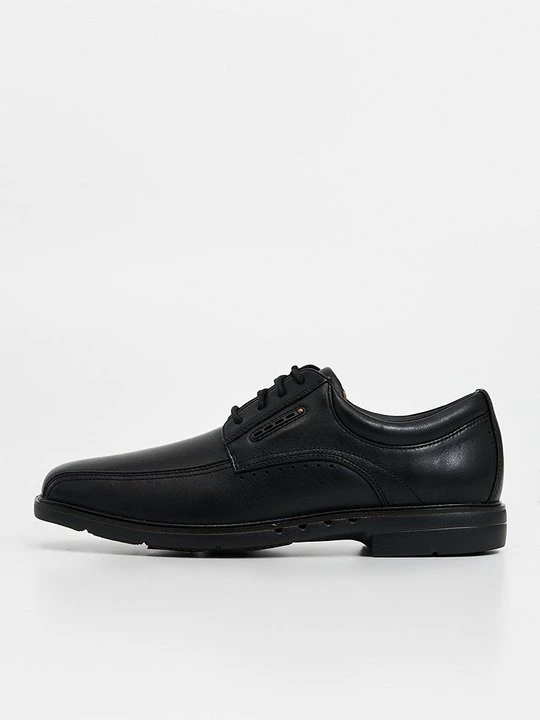 Zdjęcie produktu Oksfordki Clarks czarny