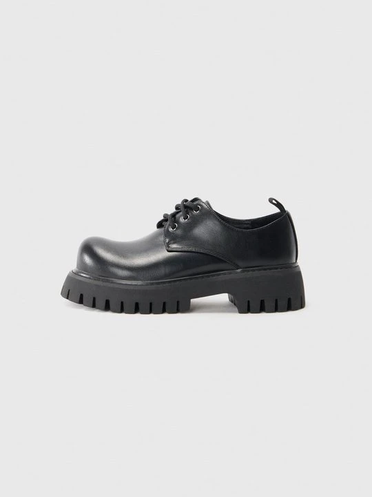 Zdjęcie produktu Oksfordki Koi Footwear czarny