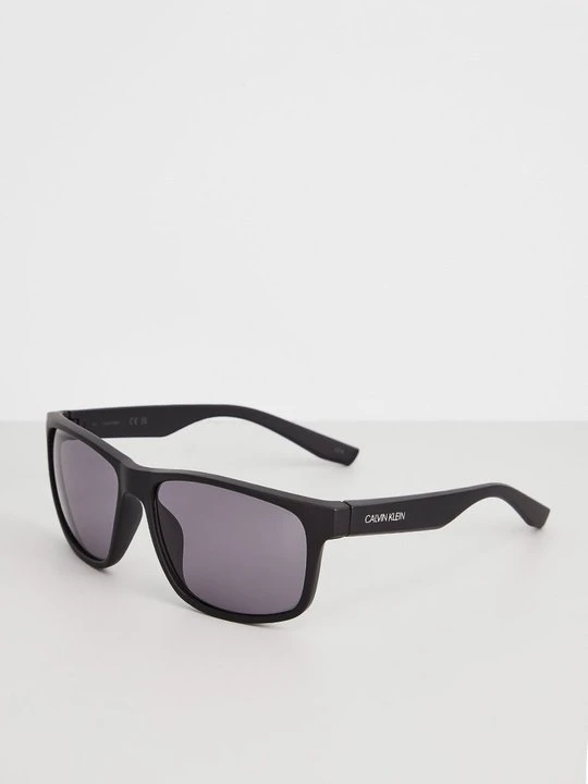Zdjęcie produktu Okulary przeciwsłoneczne Calvin Klein czarny