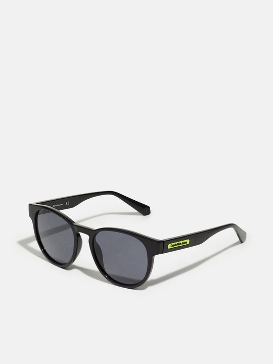 Zdjęcie produktu Okulary przeciwsłoneczne Calvin Klein Jeans czarny
