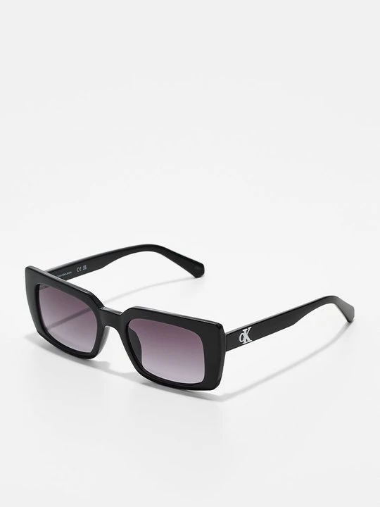 Zdjęcie produktu Okulary przeciwsłoneczne Calvin Klein Jeans czarny