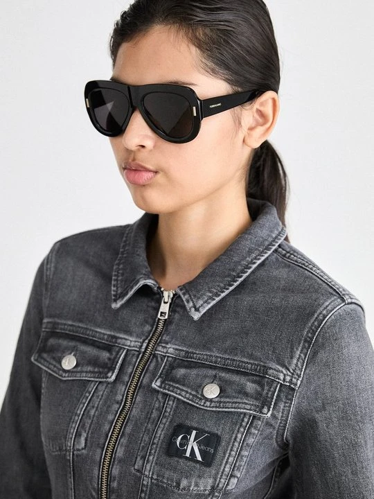 Zdjęcie produktu Okulary przeciwsłoneczne FERRAGAMO czarny