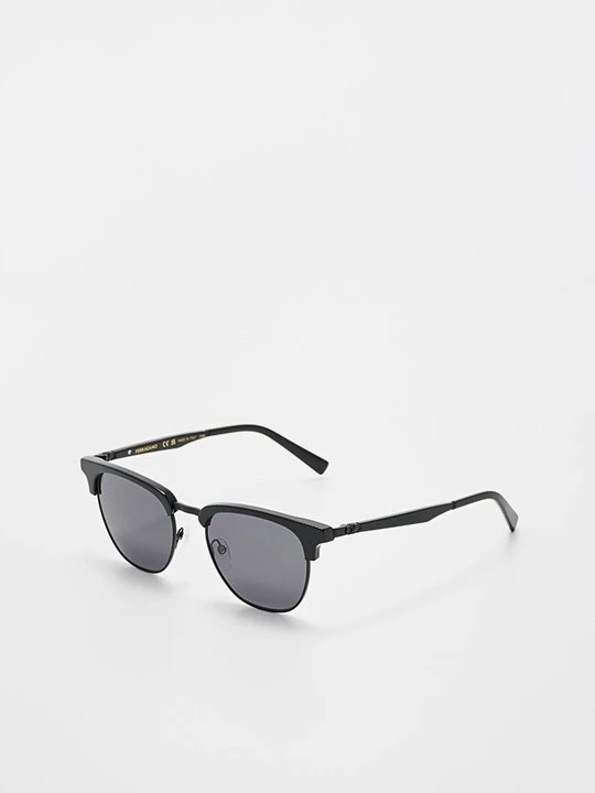 Zdjęcie produktu Okulary przeciwsłoneczne FERRAGAMO czarny