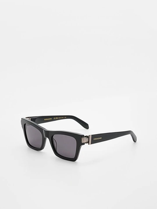 Zdjęcie produktu Okulary przeciwsłoneczne FERRAGAMO czarny