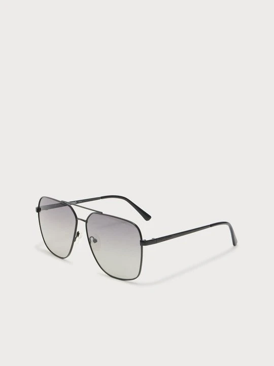Zdjęcie produktu Okulary przeciwsłoneczne Kurt Geiger czarny