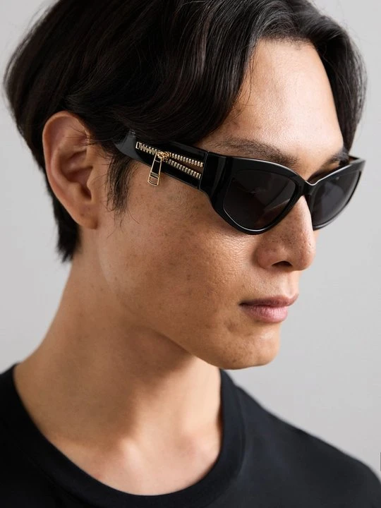 Zdjęcie produktu Okulary przeciwsłoneczne MOSCHINO czarny
