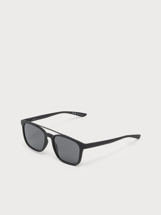 Zdjęcie produktu Okulary przeciwsłoneczne Nike czarny