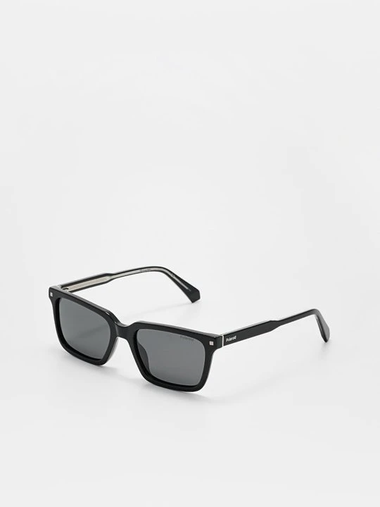 Zdjęcie produktu Okulary przeciwsłoneczne Polaroid czarny