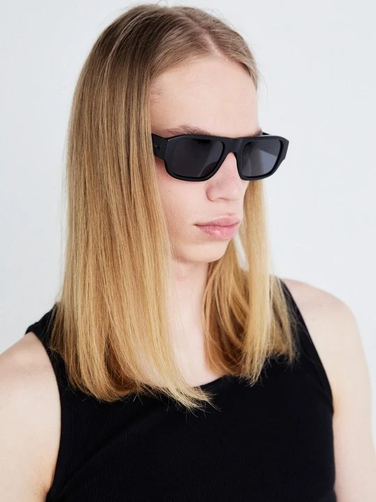 Zdjęcie produktu Okulary przeciwsłoneczne Quay Australia czarny