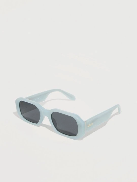 Zdjęcie produktu Okulary przeciwsłoneczne Quay Australia jasnoniebieski