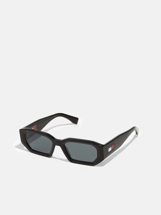 Zdjęcie produktu Okulary przeciwsłoneczne Tommy Jeans czarny