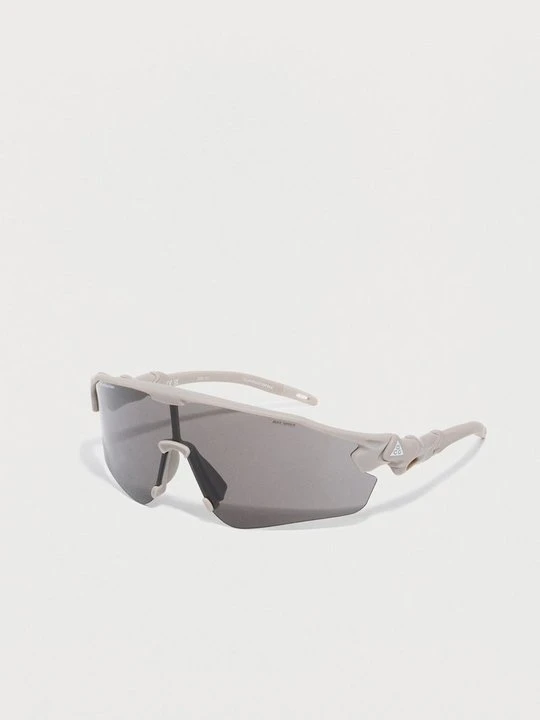 Zdjęcie produktu Okulary sportowe Nike czarny
