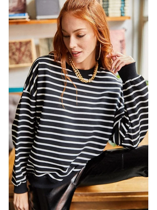 Zdjęcie produktu Olalook Bluza w kolorze czarno-białym rozmiar: S