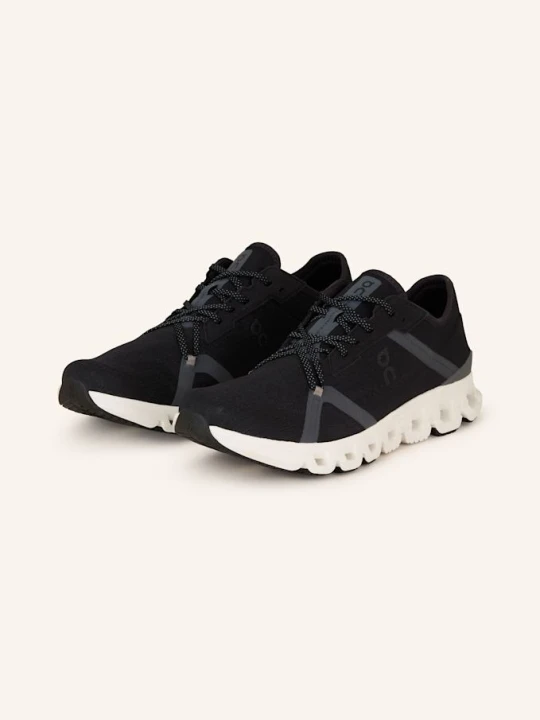Zdjęcie produktu On Buty Treningowe Cloud X 4 Ad schwarz CZARNY