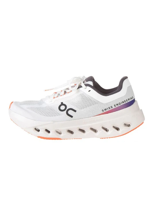 Zdjęcie produktu ON RUNNING Buty "Cloudsurfer next" w kolorze białym do biegania rozmiar: 36, 5 On-running