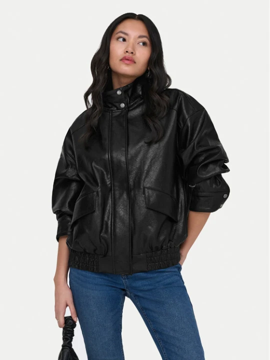 Zdjęcie produktu ONLY Kurtka z imitacji skóry Julia 15373024 Czarny Loose Fit