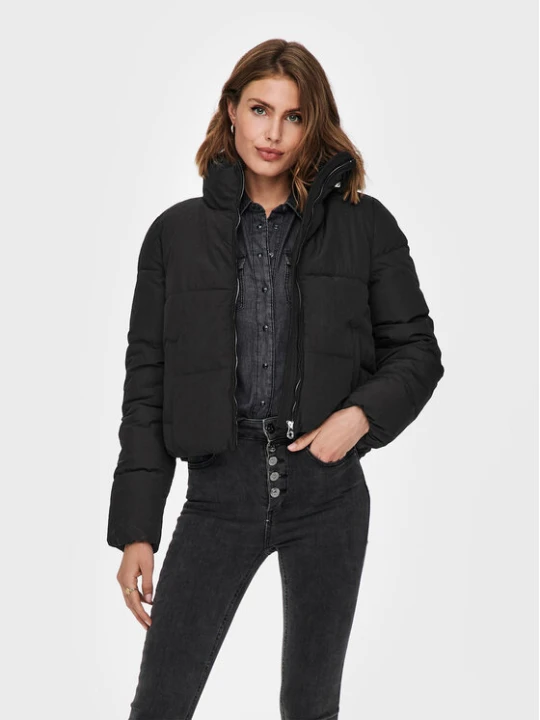 Zdjęcie produktu ONLY Kurtka zimowa Dolly 15205371 Czarny Regular Fit