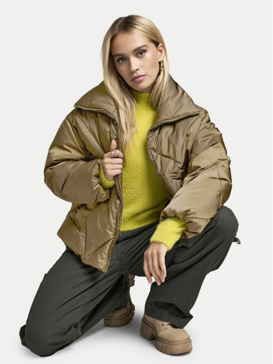 Zdjęcie produktu ONLY Kurtka zimowa Pippi 15322803 Brązowy Regular Fit