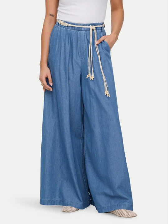 Zdjęcie produktu ONLY Spodnie materiałowe Bea Hw 15375507 Niebieski Wide Leg