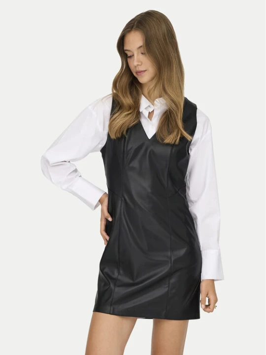 Zdjęcie produktu ONLY Sukienka z imitacji skóry Nelly 15360558 Czarny Slim Fit