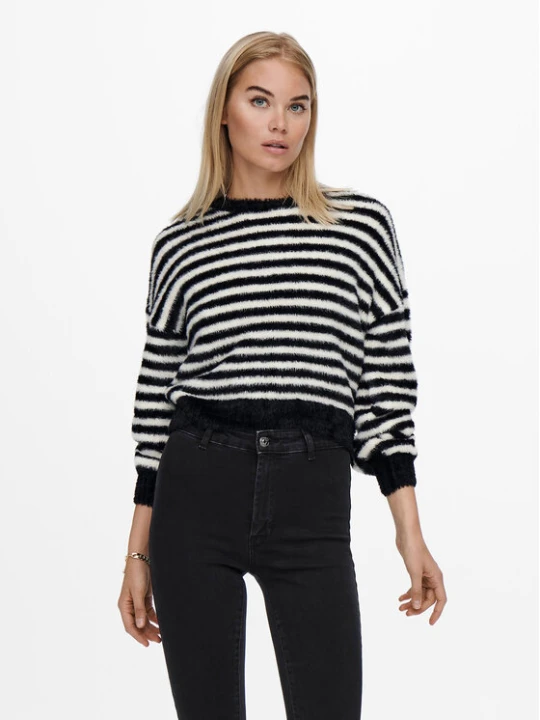 Zdjęcie produktu ONLY Sweter 15235973 Écru Regular Fit Kremowy