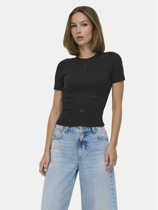 Zdjęcie produktu ONLY T-Shirt Femke 15369336 Czarny Slim Fit