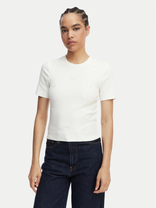 Zdjęcie produktu ONLY T-Shirt Femke 15369336 Kremowy Slim Fit