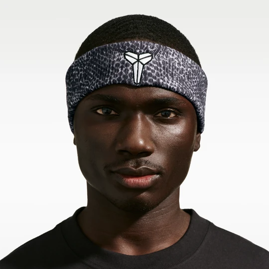 Zdjęcie produktu Opaska na głowę do koszykówki Nike Dri-FIT Kobe - Czerń