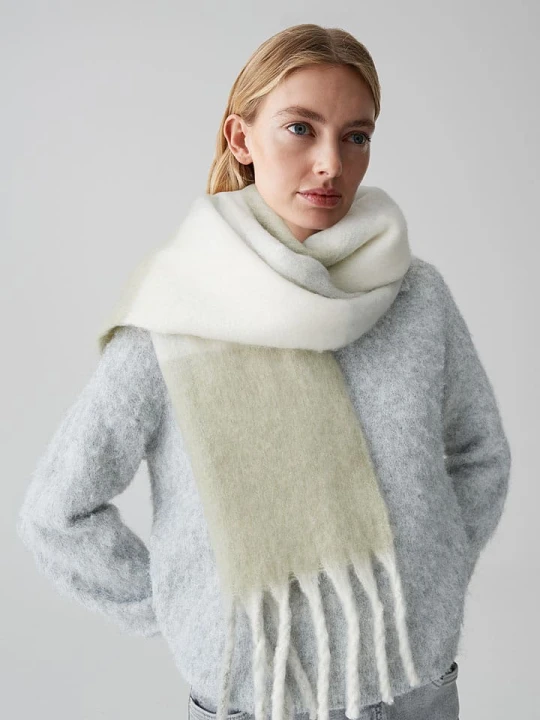 Zdjęcie produktu OPUS Szal w kolorze miętowo-kremowym rozmiar: onesize